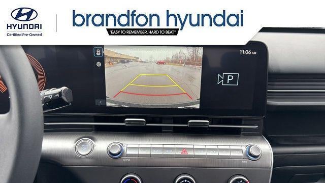 2026 Hyundai KONA SE