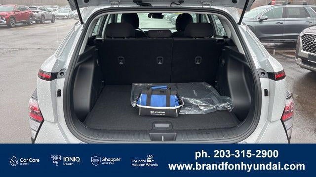 2026 Hyundai KONA SE