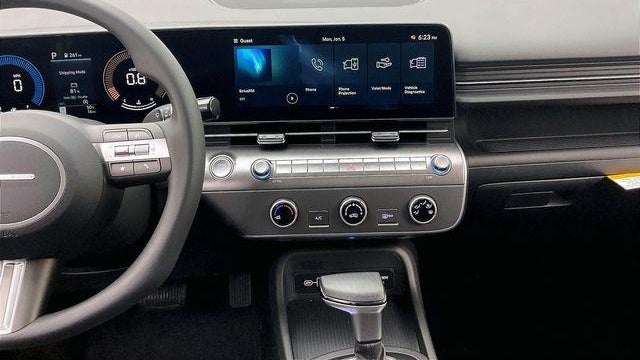 2026 Hyundai KONA SE