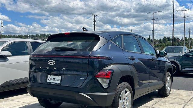 2026 Hyundai KONA SE