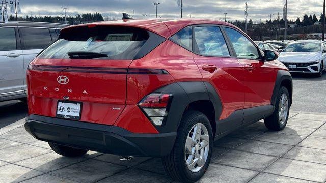 2026 Hyundai KONA SE