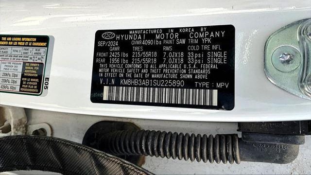 2025 Hyundai KONA SEL