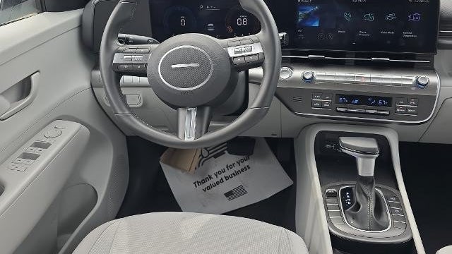 2025 Hyundai KONA SEL