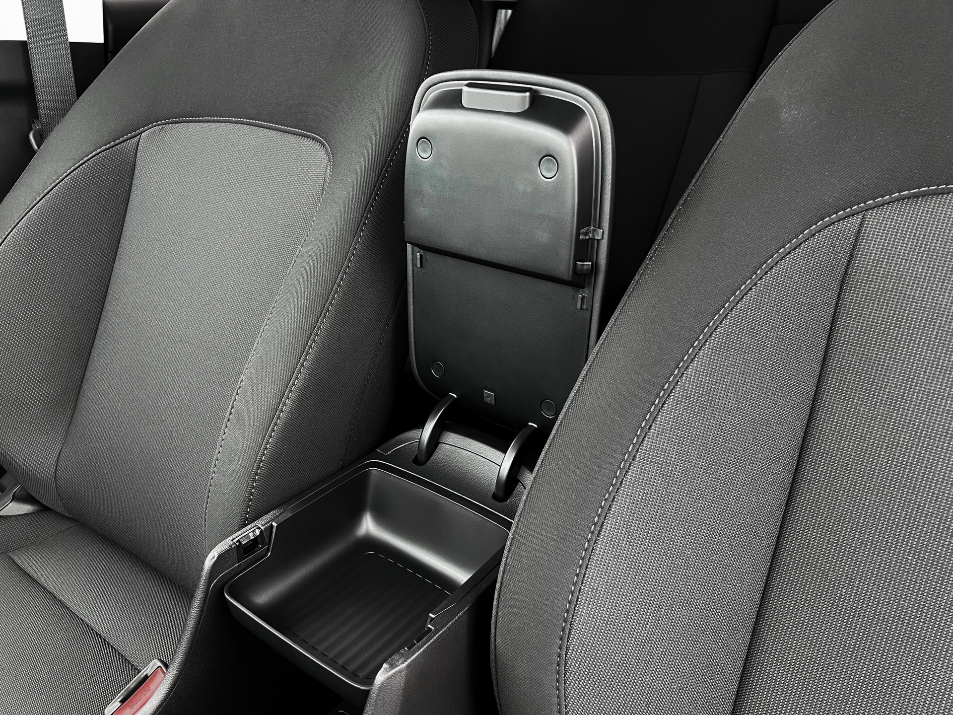 2024 Hyundai Kona - $21,300