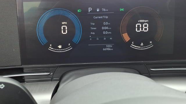 2024 Hyundai KONA SEL