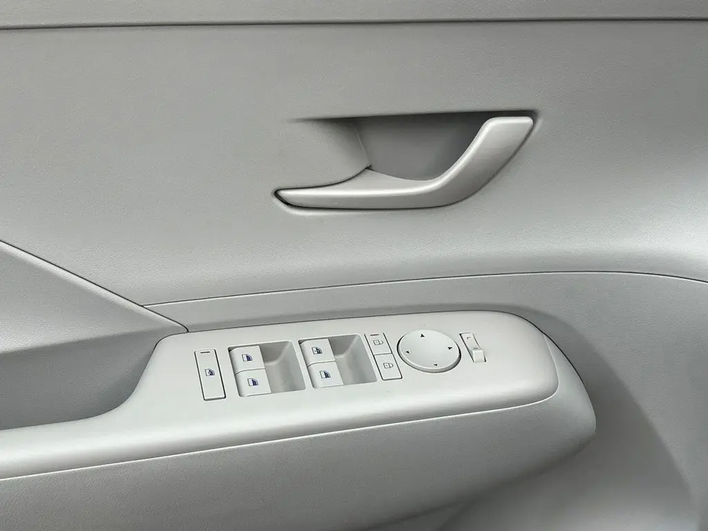 2024 Hyundai Kona - $22,628