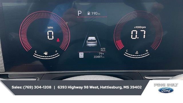 2025 Hyundai KONA SEL