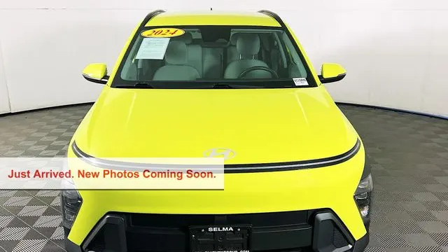 2024 Hyundai KONA SEL