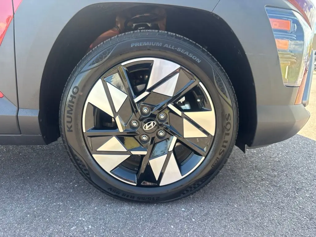 2024 Hyundai Kona - $22,208