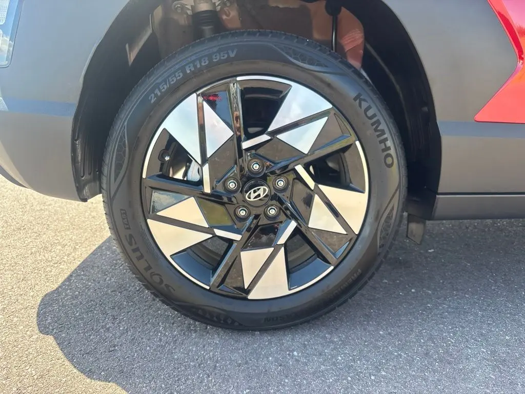 2024 Hyundai Kona - $22,208