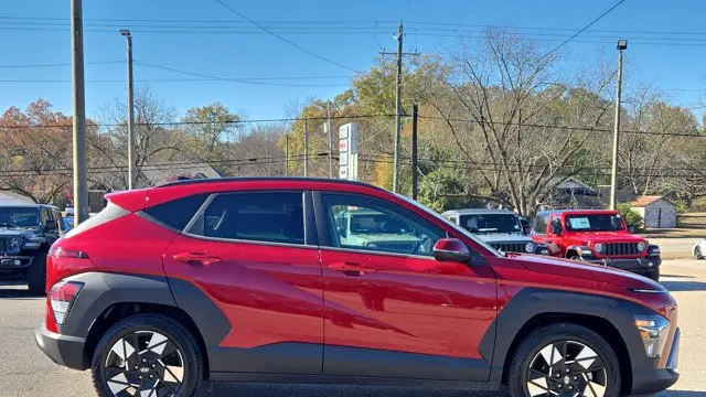 2025 Hyundai KONA SEL