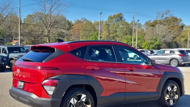 2025 Hyundai KONA SEL