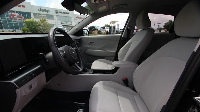 2025 Hyundai KONA SEL