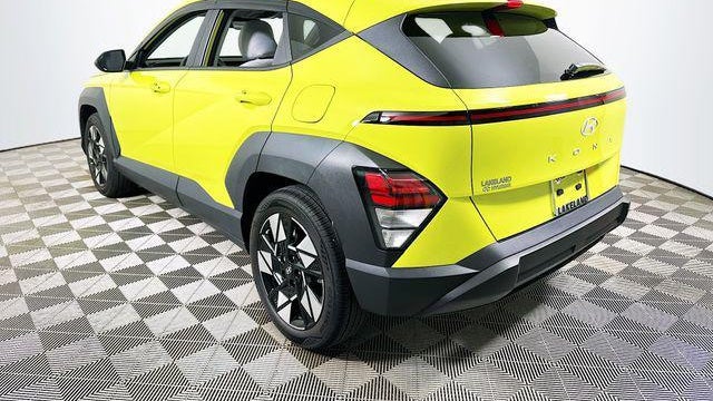 2024 Hyundai KONA SEL