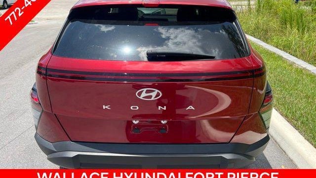 2025 Hyundai KONA SEL