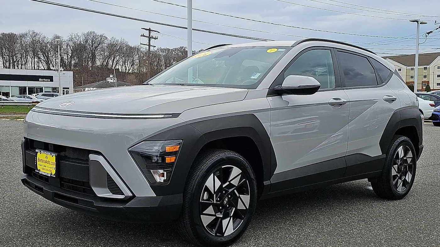 2024 Hyundai KONA SEL