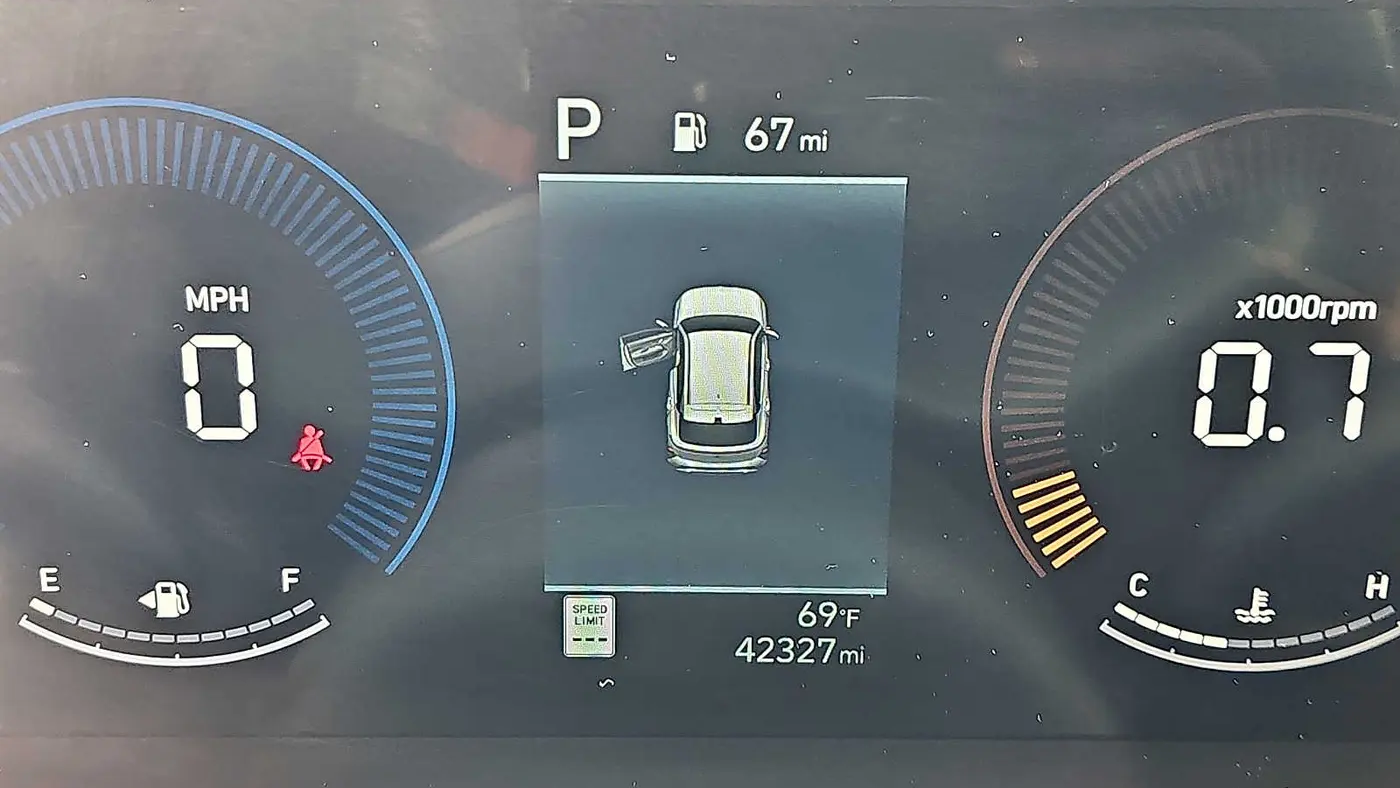 2024 Hyundai KONA SEL