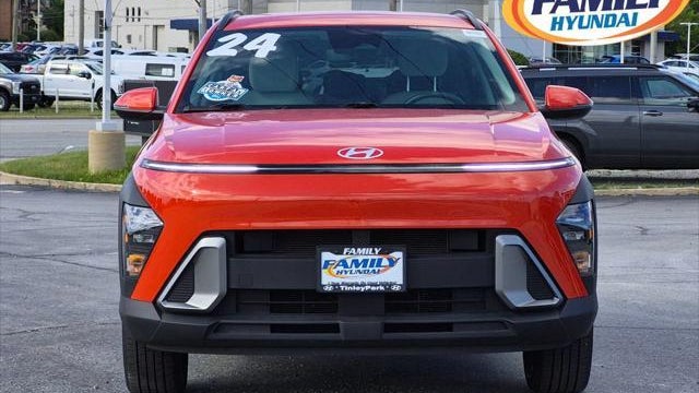 2024 Hyundai KONA SEL
