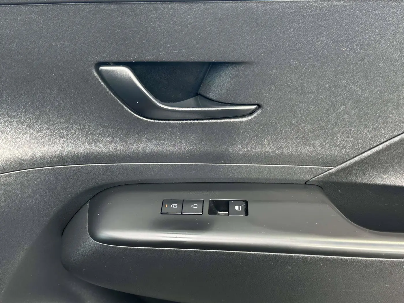 2025 Hyundai Kona - $22,000