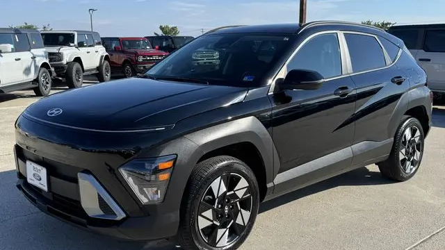 2025 Hyundai KONA SEL