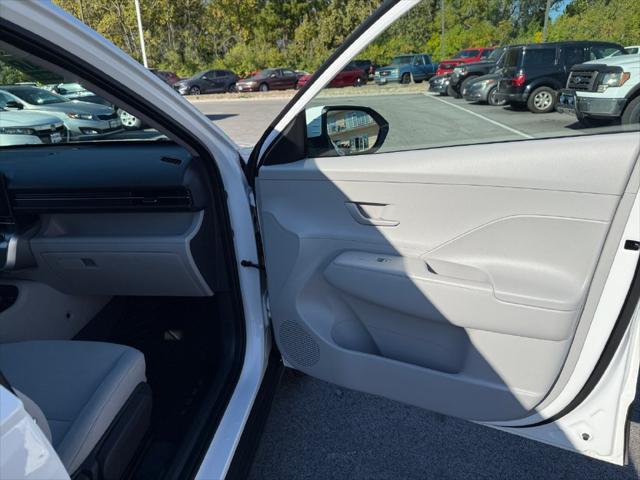 2024 Hyundai Kona - $25,042