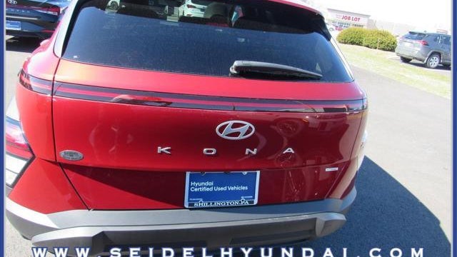 2024 Hyundai KONA SEL