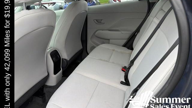2025 Hyundai KONA SEL