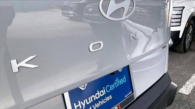 2024 Hyundai KONA SEL