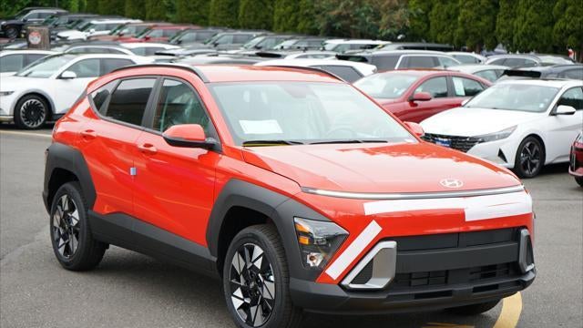 2025 Hyundai KONA SEL