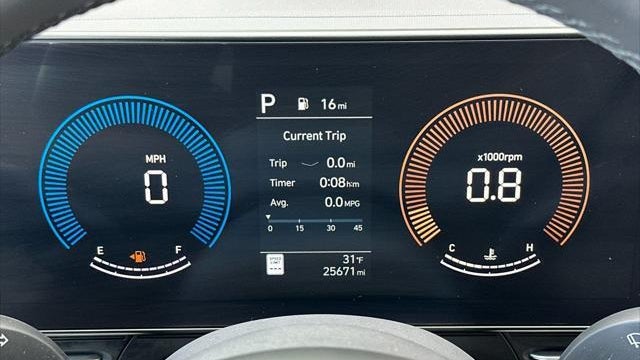 2025 Hyundai KONA SEL