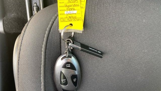 2025 Hyundai KONA SEL