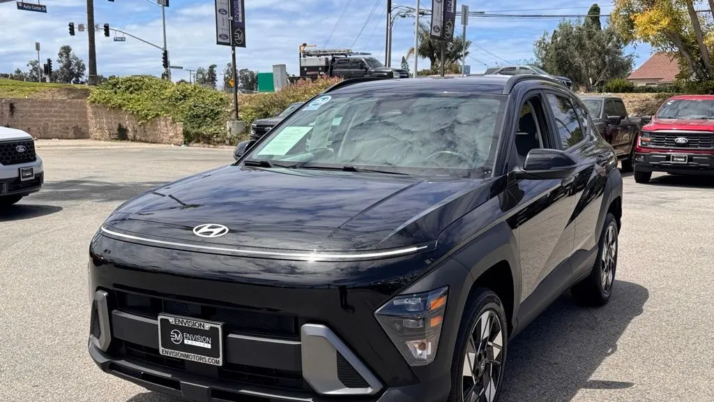 2024 Hyundai KONA SEL