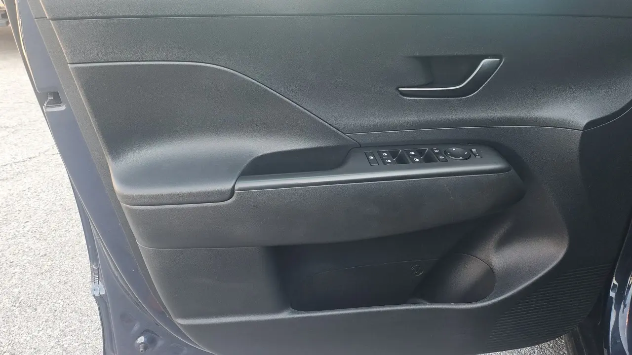 2025 Hyundai Kona - $20,874