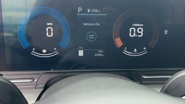 2024 Hyundai KONA SEL