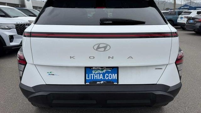 2025 Hyundai KONA SEL