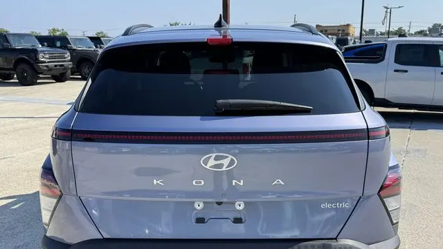 2024 Hyundai KONA Electric SEL