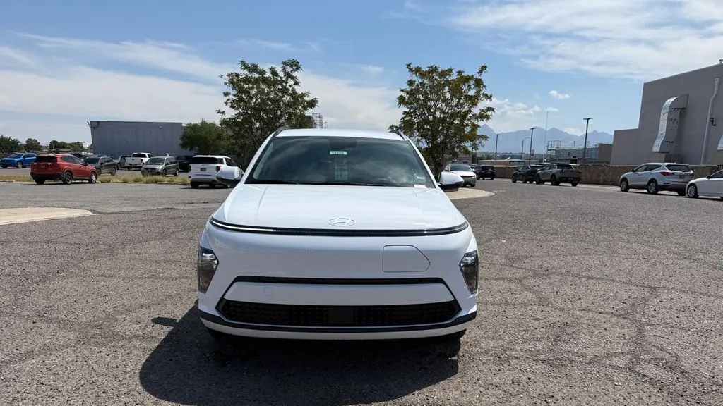 2025 Hyundai KONA Electric SEL