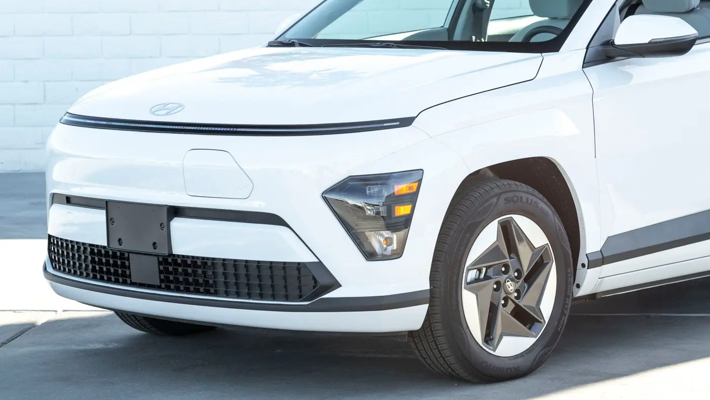 2025 Hyundai KONA Electric SEL