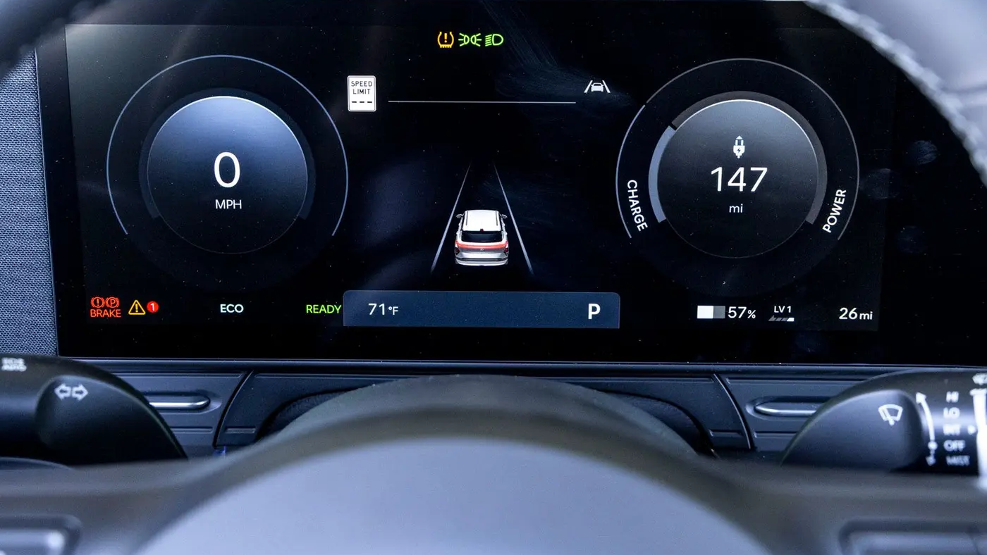 2025 Hyundai KONA Electric SEL