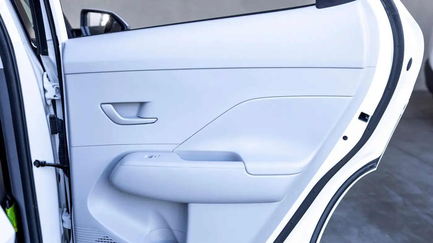 2025 Hyundai KONA Electric SEL