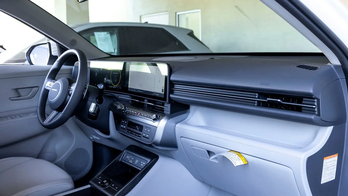 2025 Hyundai KONA Electric SEL