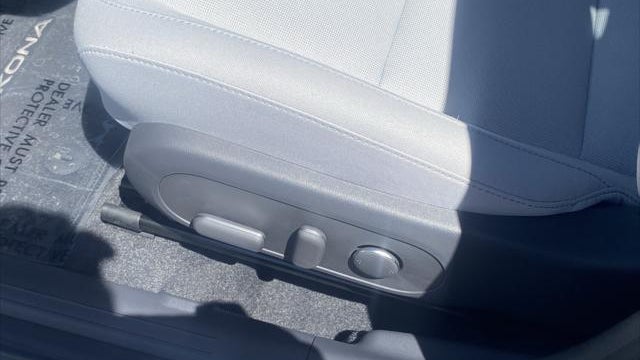 2025 Hyundai KONA Electric SEL