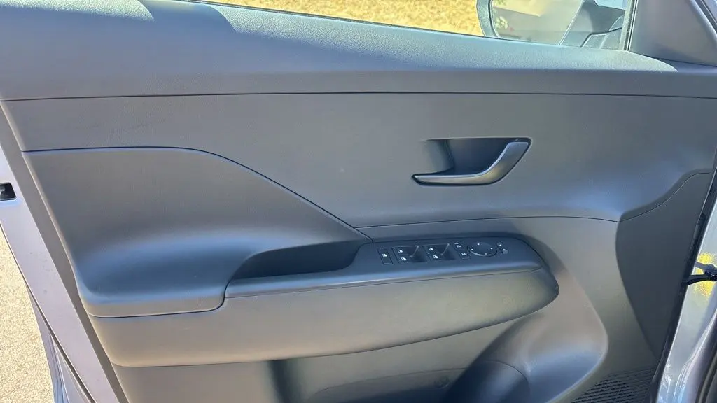 2024 Hyundai KONA Electric SEL