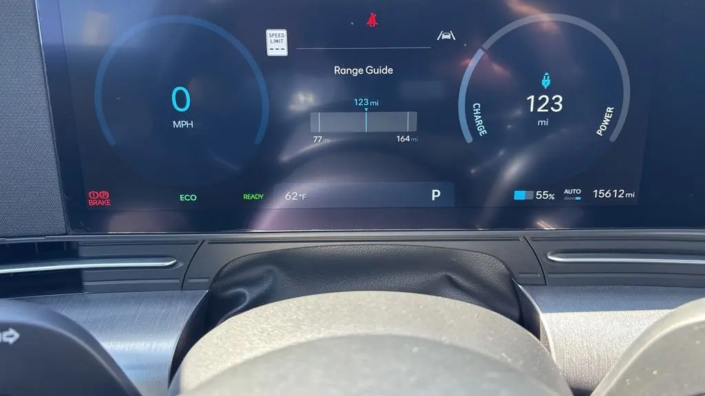 2024 Hyundai KONA Electric SEL