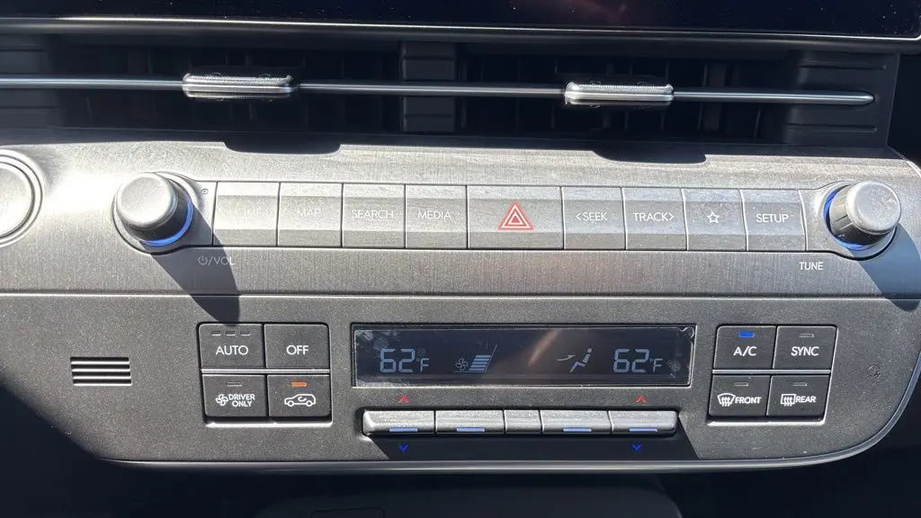 2024 Hyundai KONA Electric SEL