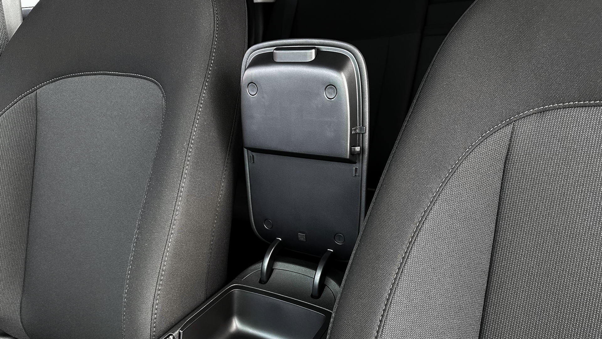 2024 Hyundai KONA Electric SEL