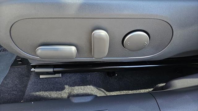 2024 Hyundai KONA Electric SEL