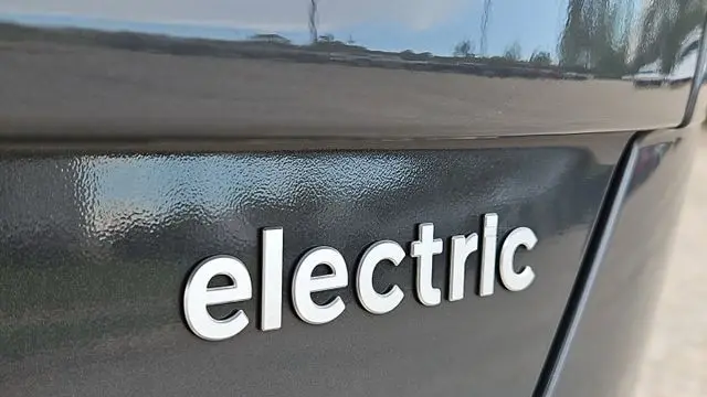 2025 Hyundai KONA Electric SEL