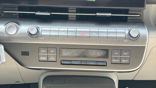 2024 Hyundai KONA Electric SEL