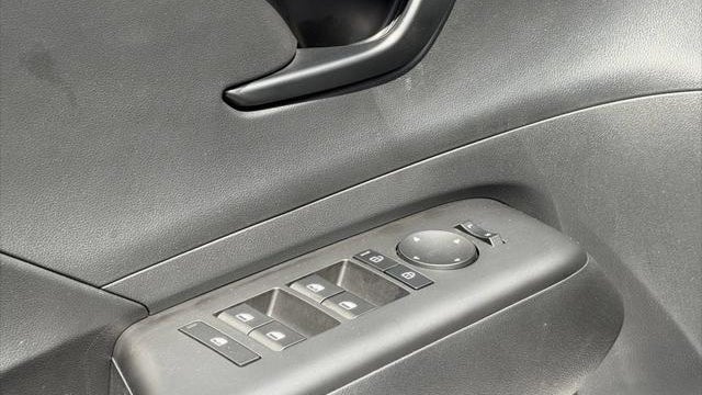 2024 Hyundai KONA Electric SEL